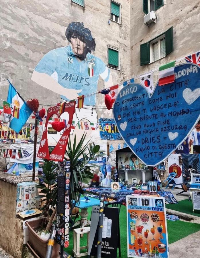 La Casa Di Vera Napoli Exterior foto